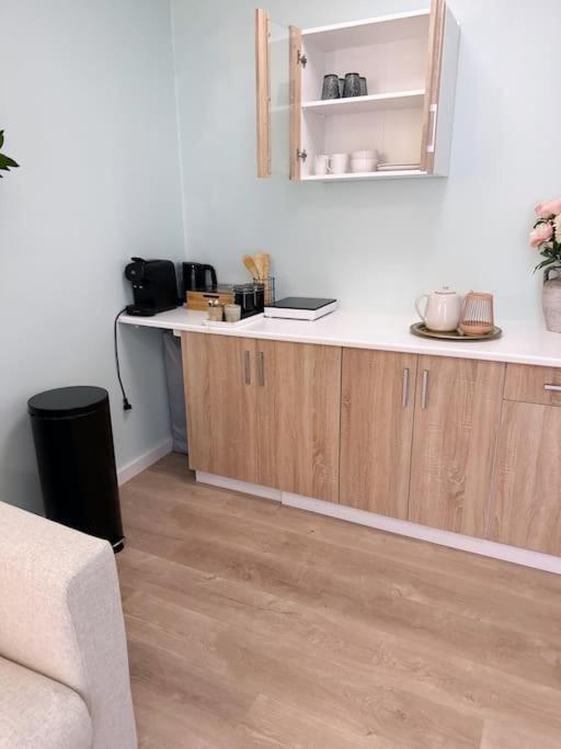 Wellness Studio Tiel Met Sauna En Jacuzzi Экстерьер фото
